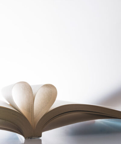 book-with-its-pages-shaping-as-heart (1)